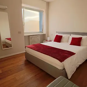 Isola Milan
